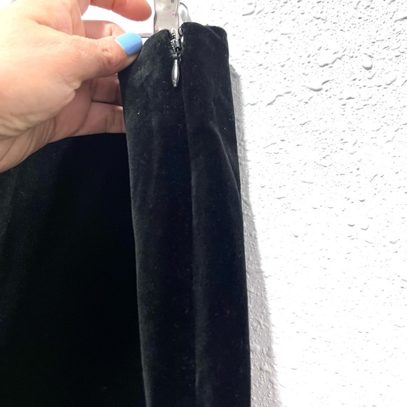 Ralph Lauren Black velvet cropped Straight Leg Pants 12 - Picture 5 of 7